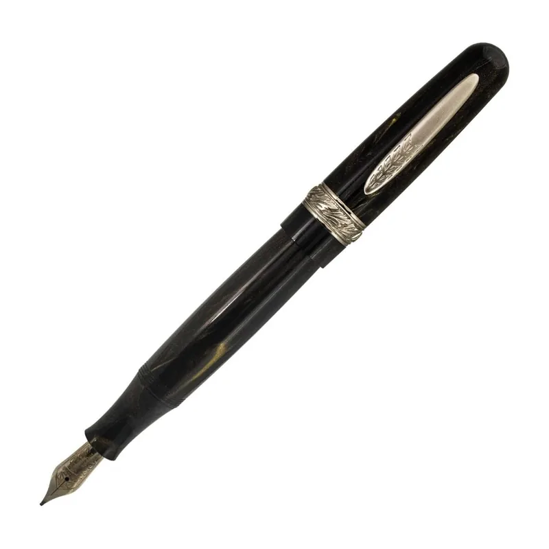 Stipula Etruria fountain pen